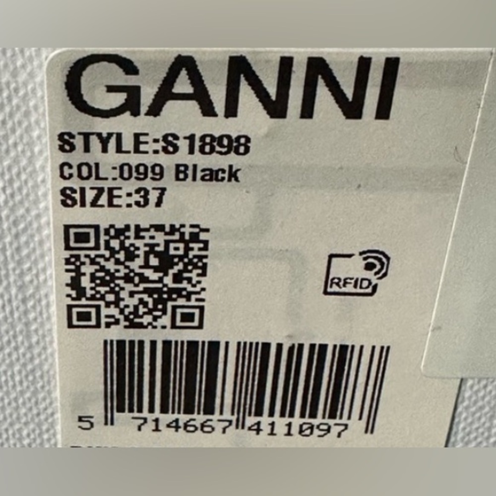 BNWT GANNI Black Cleated High Chelsea Tall Boots Size 37 - Picture 8 of 8